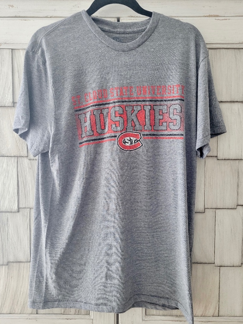 NCAA ST. CLOUD STATE HUSKIES Men's Grey Tee Shirt Size Large Rivalry Threads